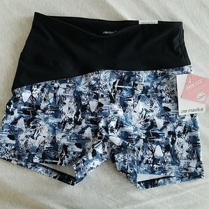 Active/ running shorts NWT